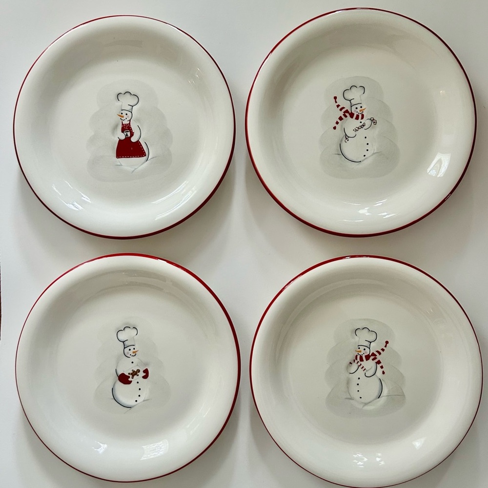 Williams-Sonoma Holiday Snowman Plates- Set of 8